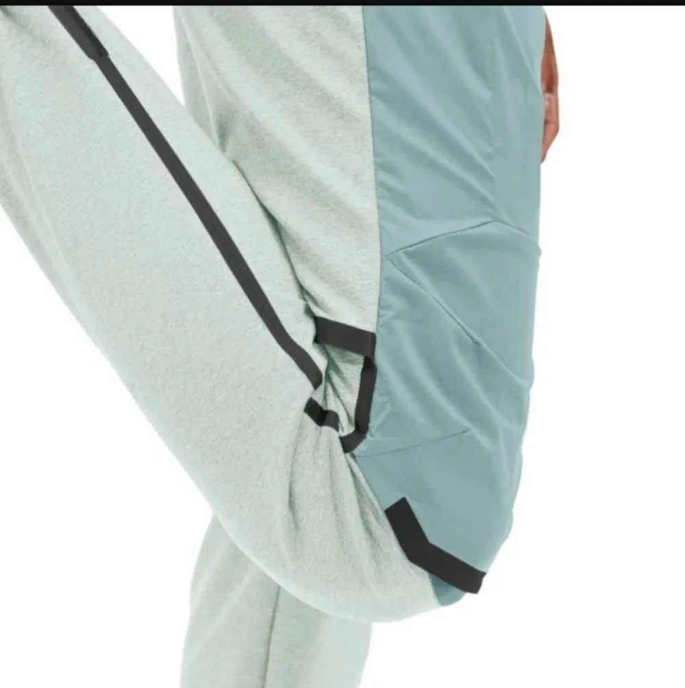 On Women Tights & PantsWomen's Running Pants Blue